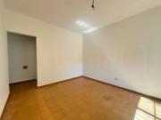 Casa de 3 ambientes con patio y cochera en Inmomap