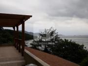 Casa de 3 dormitÃ³rios no RibeirÃ£o da Ilha