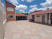 Casa de 3 dormitórios com suite a venda no Parque...