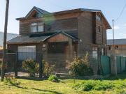 Casa de 3 dormitorios con todos los servicios, apta...