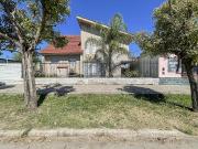 Casa de 3 dormitorios, departamento y local independiente