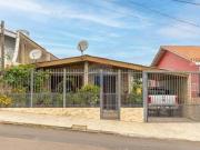 Casa de 3 Dormitórios, Edícula e Churrasqueira Próxima à...
