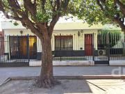 Casa de 3 dormitorios en Barrio Ampliación Kennedy