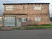 CASA DE 3 DORMITORIOS EN VENTA C/COCHERA