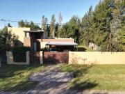 Casa de 3 dormitorios en venta con pileta Hostal del sol...