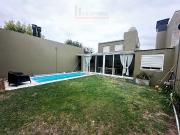 Casa de 3 dormitorios en venta en B° El Nacional...
