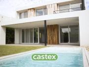 Casa de 3 dormitorios en venta en Los Lagos, Nordelta