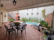 Casa de 3 dormitorios, pileta y cochera en Constituyentes