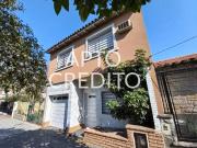 Casa de 3 dormitorios y cochera en Banfield Oeste acepta...