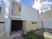 Casa de 3 habitaciones en Renta en Dzityá junto a Las...