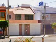 CASA DE 3 HABITACIONES Y 2 BAÑOS