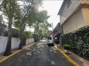 CASA DE 3 NIVELES CUENTA CON ESTACIONAMEINTO PROPIO SE...