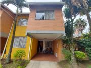 CASA DE 3 NIVELES EN ITAGUI SECTOR SURAMERICA