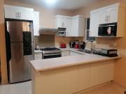 Casa de 3 niveles en renta equipada y amueblada en...