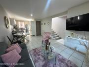 Casa de 3 niveles y 3 recámaras en venta en El Mirador,...