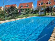 Casa de 3 piso en condominio Central