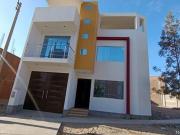 Casa De 3 Pisos En Menorca