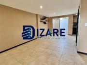 CASA DE 3 PISOS SECTOR OCHOA LEON CUENCA