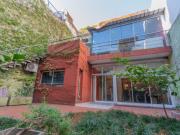 CASA DE 3 PLANTAS LOTE PROPIO U.S.A.A VILLA CRESPO