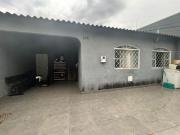 Casa de 3 qts em lote comercial + barraco