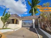 Casa de 3 Quartos com 1 Suíte Condomínio Residencial...