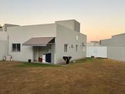 Casa de 3 quartos no Residencial Les Arcs em Senador...