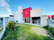 Casa de 3 rec?maras / 2.5 ba?os / 2 niveles / 2...