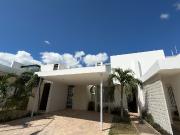 CASA DE 3 RECÁMARAS COMPLETAMENTE AMUEBLADA ATRÁS DE...