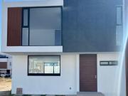 Casa de 3 recámaras con 120m2 de terreno en venta, Pachuca