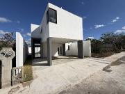 Casa de 3 recámaras en Privada Camelia