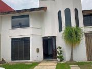 Casa de 3 recámaras en Recta a Cholula y Periférico