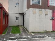 CASA DE 3 RECÁMARAS EN RENTA EN FRACCIONAMIENTO...