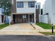 Casa de 3 recamaras en renta en Santa Loreto