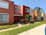 CASA DE 3 RECAMARAS EN VENTA CON ALBERCA EN LAS GAVIOTAS...