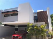 Casa de 3 recámaras en venta en Chaactún Country Mayab