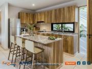Casa de 3 recámaras y 2 pisos en venta, a 3 calles de la...