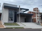 Casa de 3 suítes em Condomínio à Venda no Jardim dos...