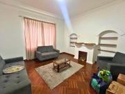 Casa de 450 m2 EN VENTA en MIRAFLORES FRENTE: 15 y FONDO: 30