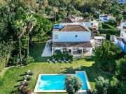 Casa de 485 m2 en venta Nueva Andalucia, Andalucía