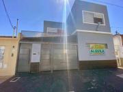 Casa de 4 amb. con jardín