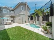 Casa de 4 ambientes con Pileta climatizada y cochera en...