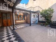 Casa de 4 ambientes en VENTA