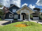 CASA DE 4 AMBIENTES, ZONA LASALLE, A LA VUELTA DEL MAR!