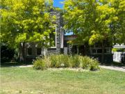 Casa de 4 dormitorios. Pileta.Gas natural. Barrio Alamos...