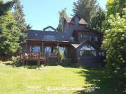 Casa de 4 habitaciones con dependencia de servicios en...