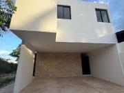 Casa de 4 habitaciones en Dzitya