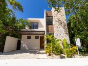 Casa de 4 habitaciones en venta en Playa del Carmen a 10...