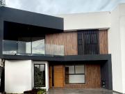 Casa de 4 Habitaciones Lista Para Estrenar Ubicada en...