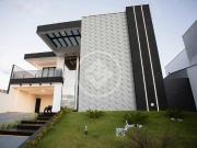 Casa de 4 quartos no condomínio Golden Class em Lagoa...