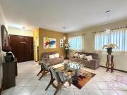 CASA DE 4 QUARTOS NO CONDOMÍNIO MANSÕES CALIFORNIA...